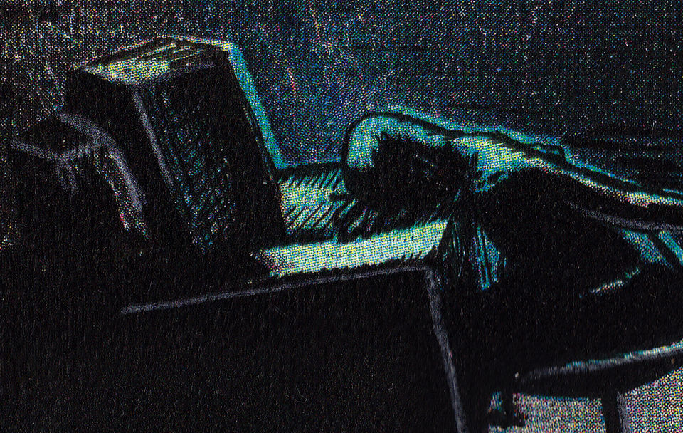 Dead Weight (Closeup)